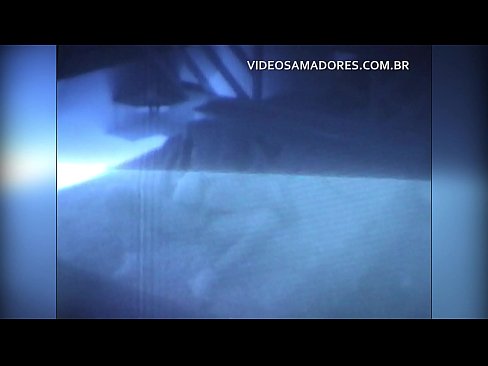 ❤️ Marido filma esposa fodendo o vizinho e descobre que ele é um cornudo Pornuts em nós ❌️